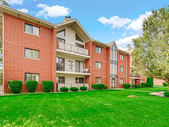 3rd image of 6601 Martin France Cir APT 3D