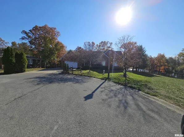 3525 Oxford Ave, Mount Vernon, IL 62864