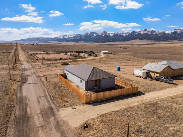 615 4th St, Westcliffe, CO 81252