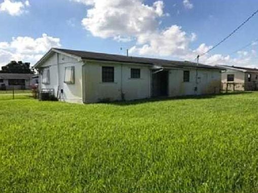 4th image of 2763 NW 212th Ter