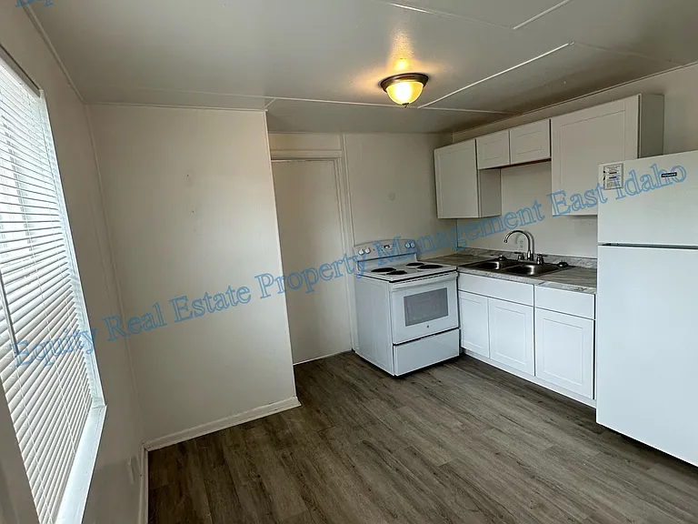 ID - 601, 603, 605, 620 N Hayes Ave - LB - 603 — Photo 3