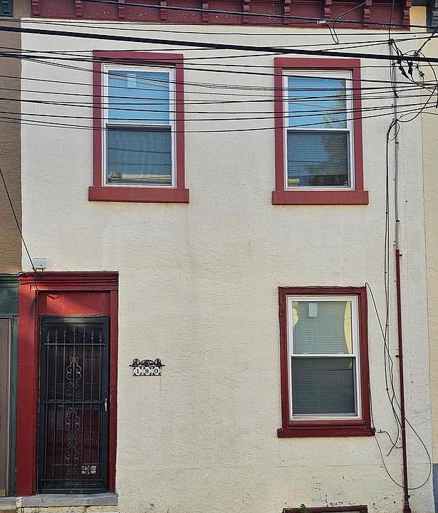 1st image of 180 Krams Ave
