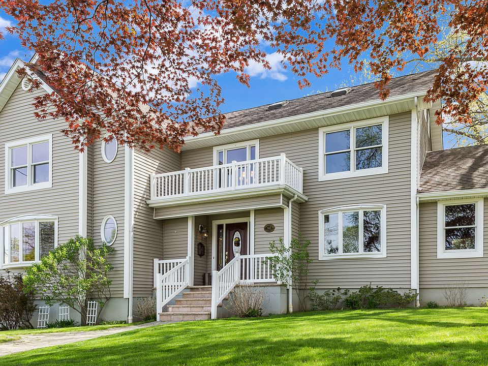 1st image of 543 Almena Ave