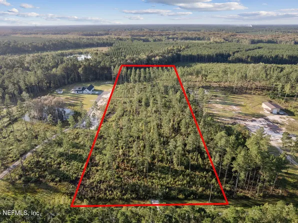 56256 GRIFFIN Road, Callahan, FL 32011