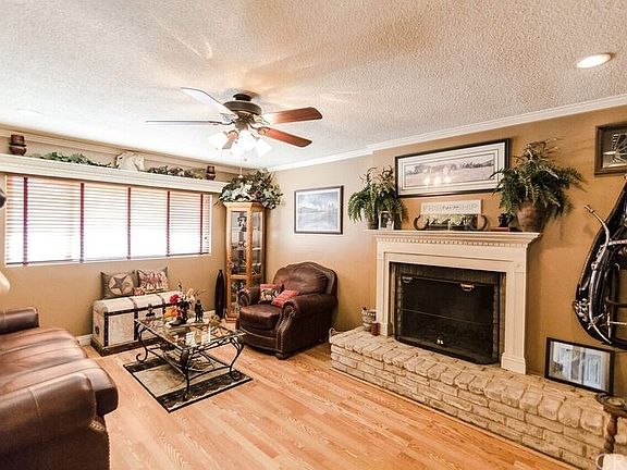 5th image of 3466 Hillside Ave