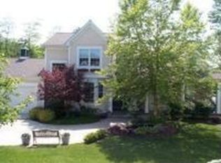 5627 Harvest Ridge Dr, Milford, OH 45150