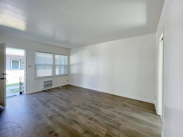2427 W Main St #12 — Photo 2