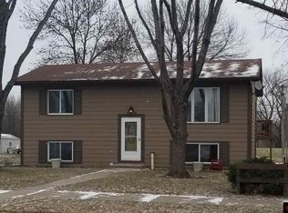 1601 S Valley St, New Ulm, MN 56073