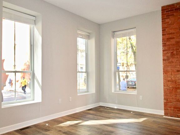 5th image of 113 Locust St #1