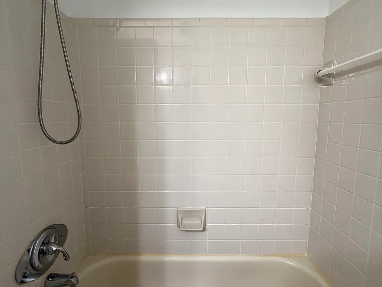 34917 Hamilton Dr #2 — Photo 23
