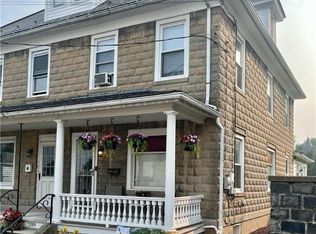209 N Schanck Ave, Pen Argyl, PA 18072