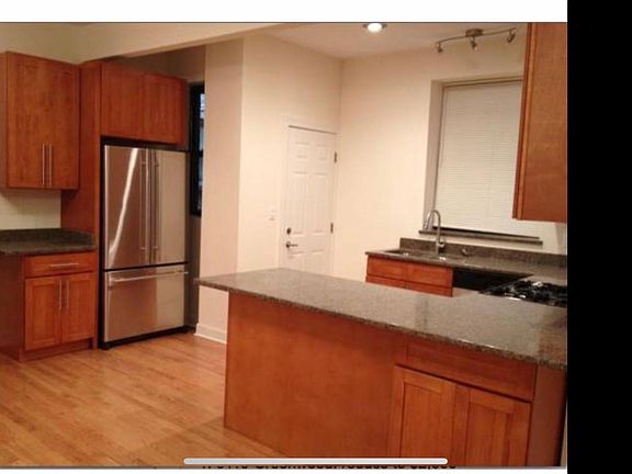 2nd image of 6121 S Greenwood Ave #1
