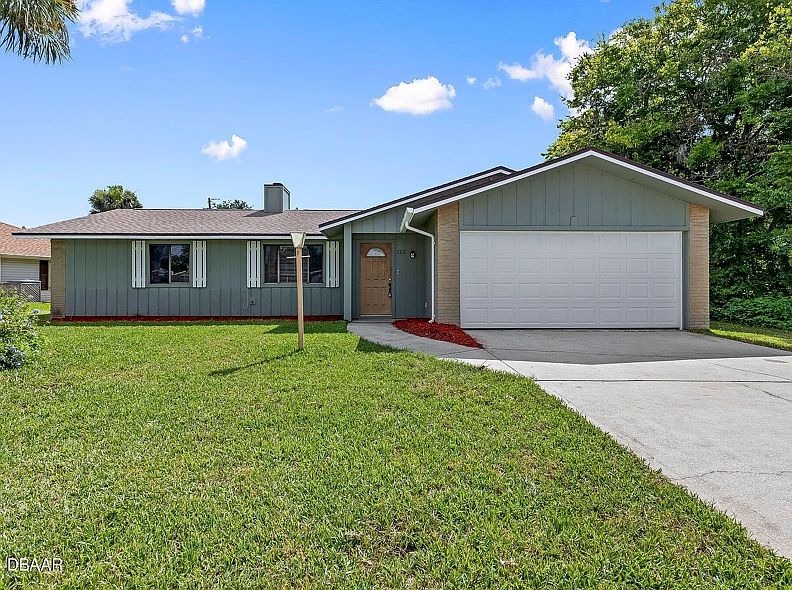 1st image of 202 Avon Ct