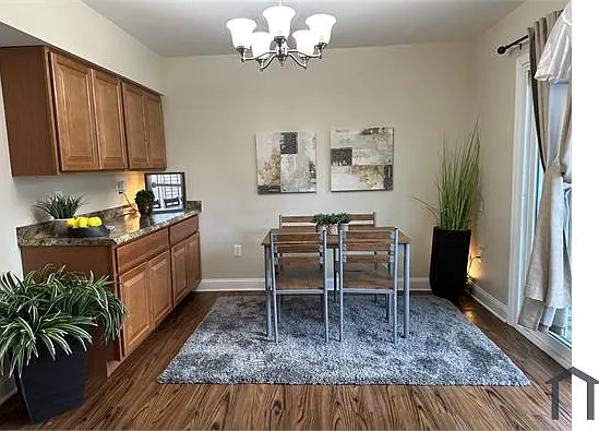 302 Leatherhead Ct — Photo 13