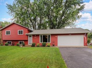 9595 103rd Ave N, Maple Grove, MN 55369