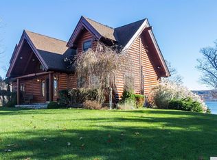 217 Island Dr, Craryville, NY 12521