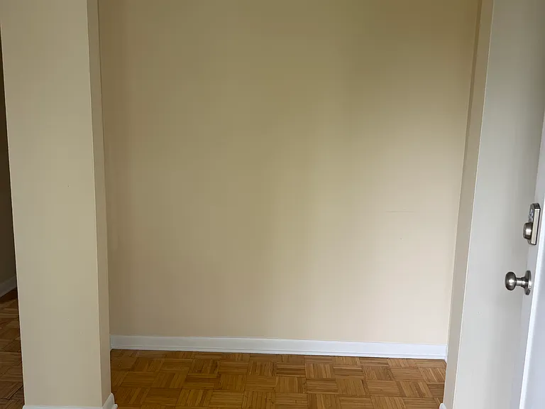 8711 Chloe Ct #8711 — Photo 3