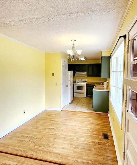 5592 Cold Stream Dr — Photo 7