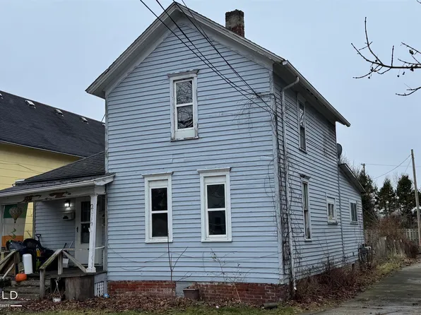 211 N Lansing St, Owosso, MI 48867