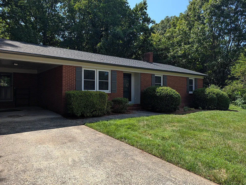 103 Abingdon Cir