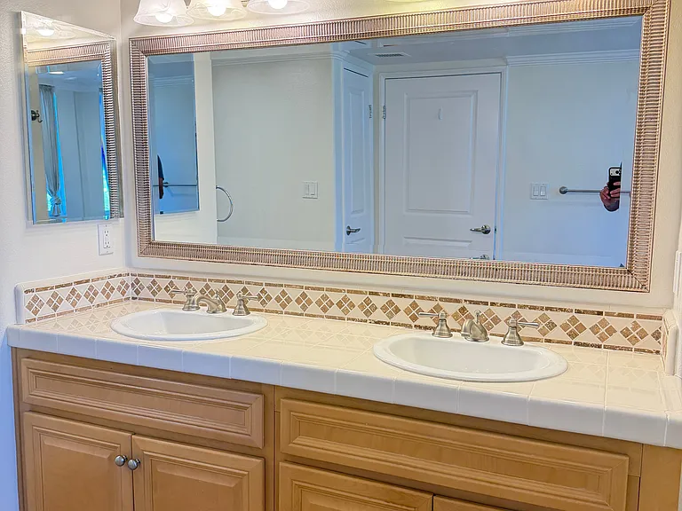 Tradewinds Dr — Photo 29