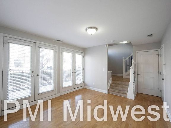 2nd image of 515 New York St