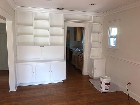 4th image of 2707 Hermosa Ave