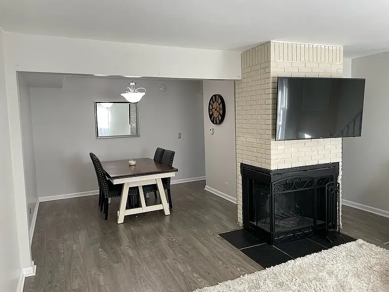 2032 Stanley Ct — Photo 12