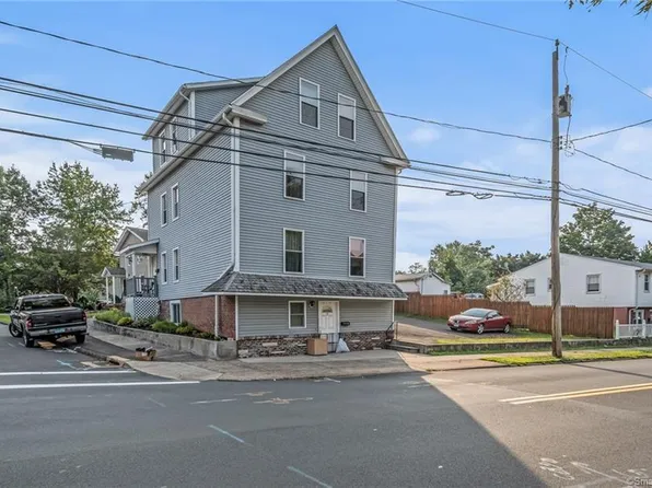 105 Ward Street, Wallingford, CT 06492