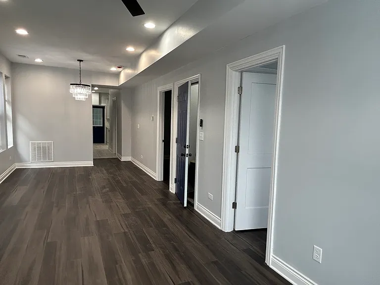 7940 S Carpenter St #2 — Photo 11