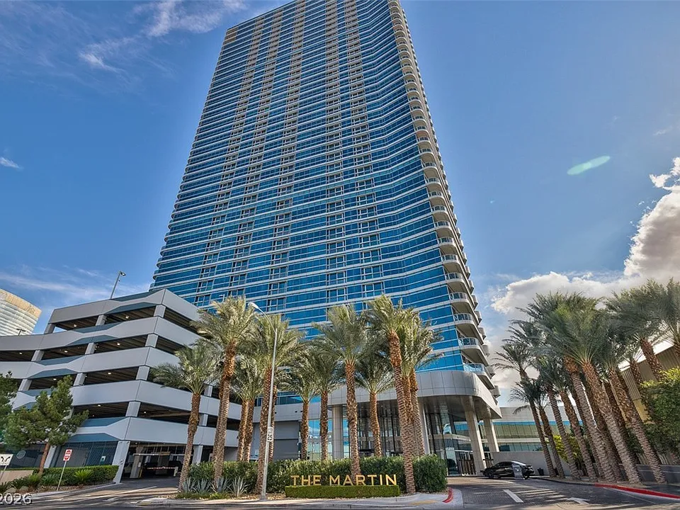 4471 Dean Martin Dr #4209