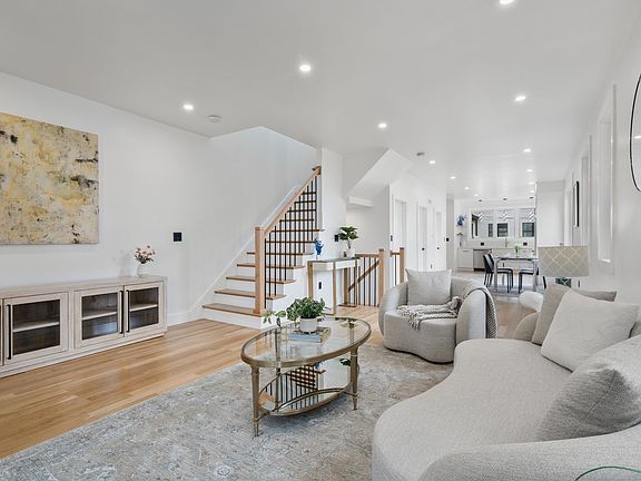 3rd image of 21 Keith St #2