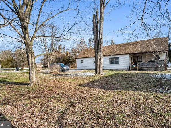 240 Mill St, Fort Loudon, PA 17224