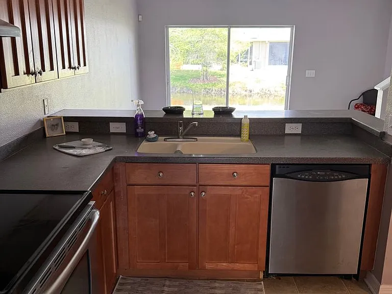 16344 Swan View Cir — Photo 4