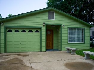 2307 Santa Rosa St, Austin, TX 78702