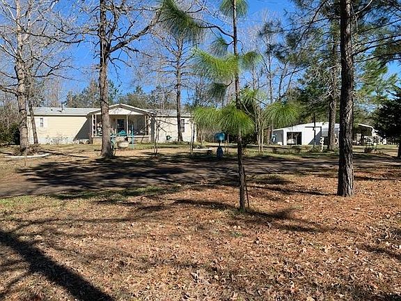 3rd image of 115 Twin Lakes Dr