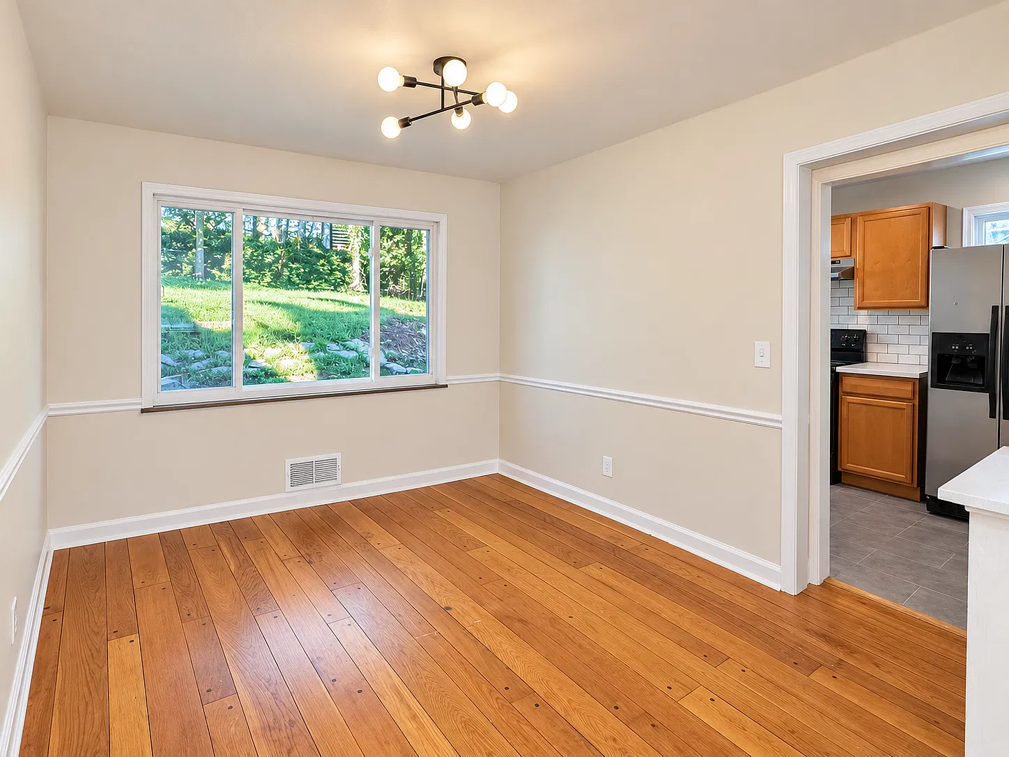 6228 Rogers Park Pl — Photo 3