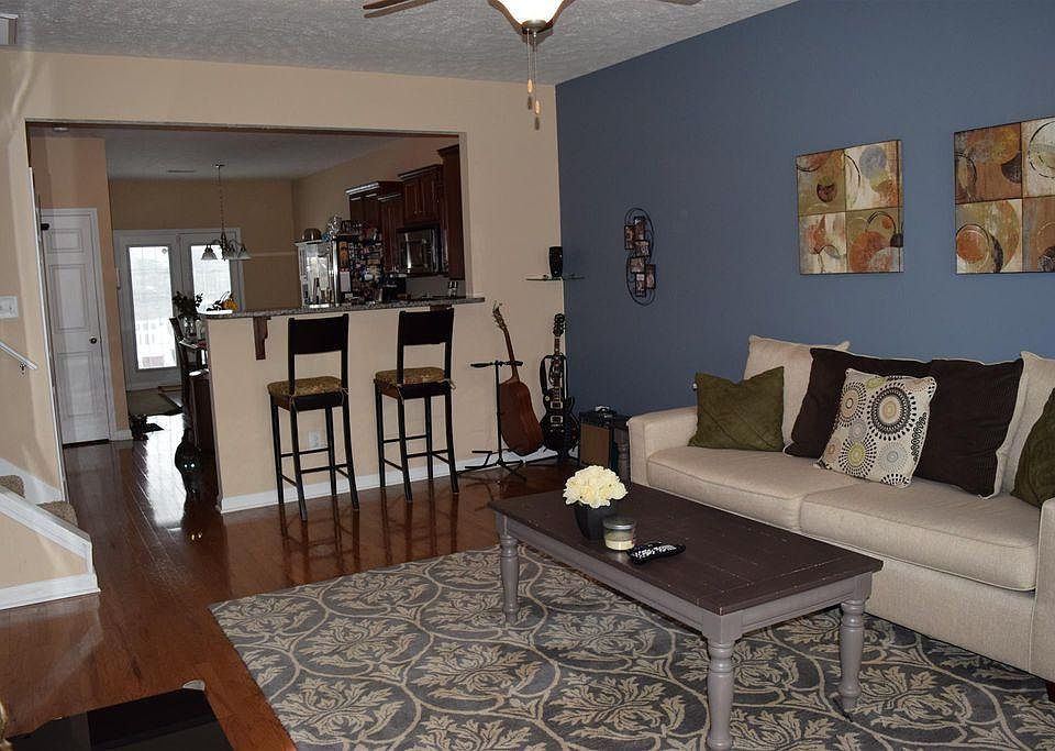 Spacious Living Room