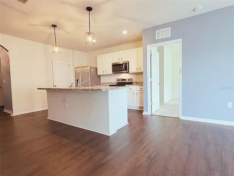 910 Sun Burst Rd — Photo 4