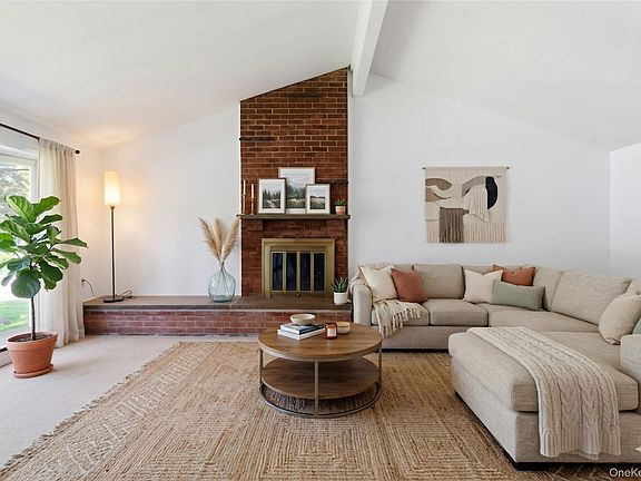 3rd image of 136 Condit Street
