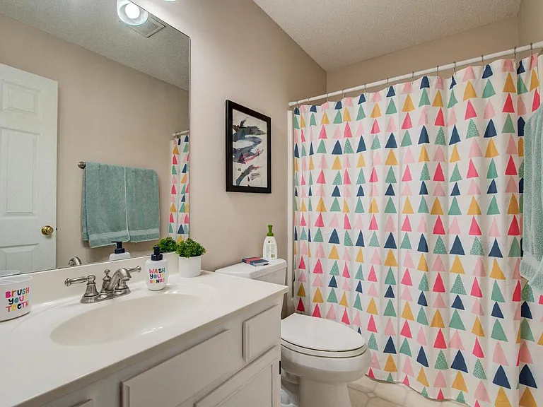 5804 Shelley Dr — Photo 11
