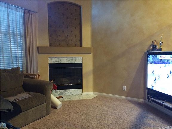 2nd image of 1524 Cravens Ave #18