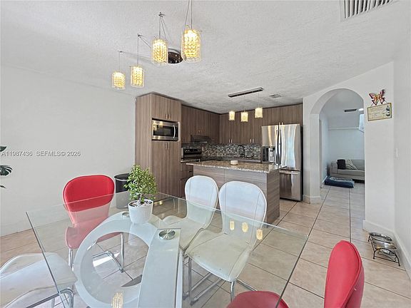 3rd image of 16004 SW 87th Ter