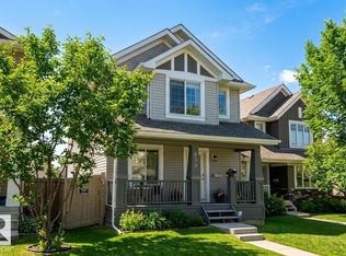 839 37th Ave NW, Edmonton, AB T6T 0S3