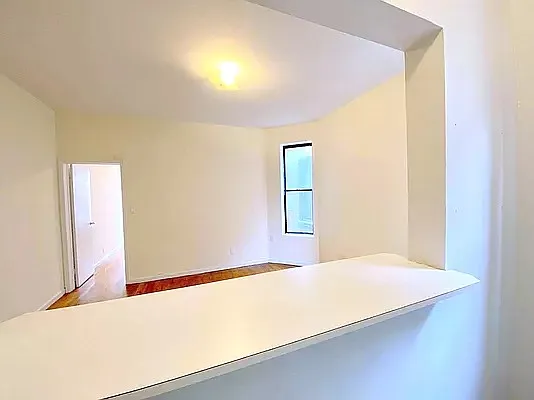 Rented by Manhattan Spaces | media 15