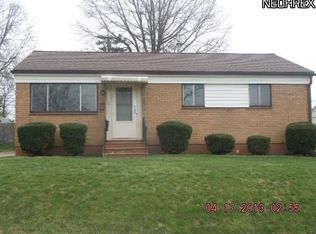 2436 38th St NE, Canton, OH 44705