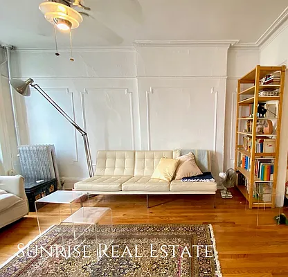 Rented by Sunrise Real Estate | media 24