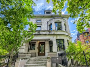 2943 W Washington Blvd #2, Chicago, IL 60612