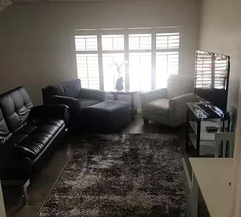 2nd image of 3612 Aragon Dr #1