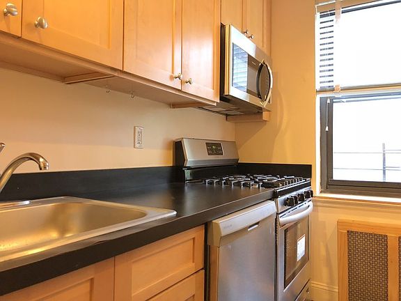 4th image of 6939 Yellowstone Blvd APT 405